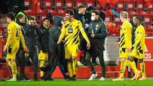 Overview Borussia Dortmund Moreover, fear the wall is slightly inactive on social media. overview borussia dortmund