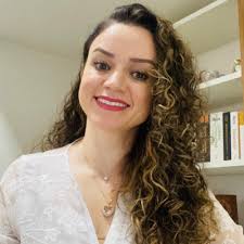 Entrevista com Ana Carolina Catelani de Oliveira sobre o tratamento  jurídico aos casos de abuso e violência sexual contra crianças e  adolescentes by Podcast da Amapar