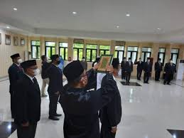 Eksklusif, melihat dapur polisi virtual. 16 Pejabat Eselon Iii Dan Iv Pemkab Kepulauan Seribu Dilantik Beritajakarta Id