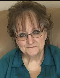 Donna Poulos's Instagram, Twitter & Facebook