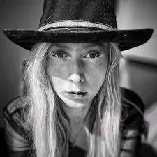 Jacqui Daniels's Instagram, Twitter & Facebook