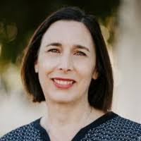 Sandra Haines's Instagram, Twitter & Facebook