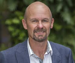 Darin Small's Instagram, Twitter & Facebook