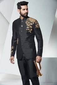 Tropical prints and floral sherwanis tropical prints or floral printed sherwanis are. Indian Jodhpuri Suit Weddingsuits Menssuits Designersuits Indianweddingsuits Sangeet Engagement Designer Suits For Men Black Suit Men Indian Men Fashion
