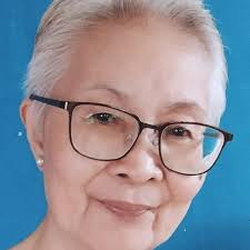 Nakakapayat kaya Kung lagi akong kakain ng manggang hilaw ?? Dami na Kasi  bunga Ng tanim kong mangga !!