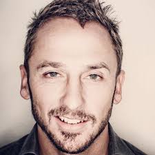 Jason Cumming's Instagram, Twitter & Facebook