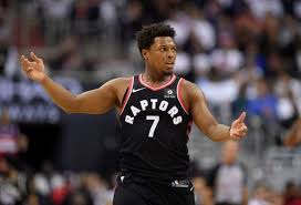 Le joueur étoile, qui pourrait devenir joueur autonome au terme de la présente campagne. Toronto Raptors And Kyle Lowry Agree To 1 Year Extension
