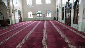 وفي العيد تذكير بحق الضعفاء في المجتمع الإسلامي. Ø¨Ø£ÙŠ Ø­Ø§Ù„ Ø¹Ø¯Øª ÙŠØ§ Ø¹ÙŠØ¯ ÙƒÙŠÙ Ø³ÙŠØ­ØªÙÙ„ Ø§Ù„Ù…Ø³Ù„Ù…ÙˆÙ† Ø¨Ù€ Ø§Ù„ÙØ·Ø± Ù‡Ø°Ø§ Ø§Ù„Ø¹Ø§Ù… Ø«Ù‚Ø§ÙØ© ÙˆÙ…Ø¬ØªÙ…Ø¹ Ù‚Ø¶Ø§ÙŠØ§ Ù…Ø¬ØªÙ…Ø¹ÙŠØ© Ù…Ù† Ø¹Ù…Ù‚ Ø£Ù„Ù…Ø§Ù†ÙŠØ§ ÙˆØ§Ù„Ø¹Ø§Ù„Ù… Ø§Ù„Ø¹Ø±Ø¨ÙŠ Dw 22 05 2020