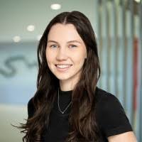 100+ perfiles de «Dayna»