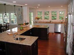20 Party Ready Kitchens Kitchen Designs Layout Kitchen Remodel Small Kitchen Layout
