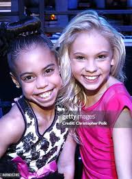 305 Jordyn Hall Photos & High Res Pictures