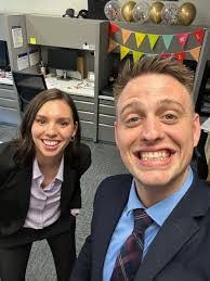 Amanda Dorr's Instagram, Twitter & Facebook