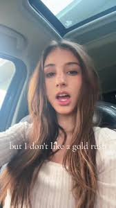 messy hair day 😜 #swifttok #swiftie #taylorswift #goldrush