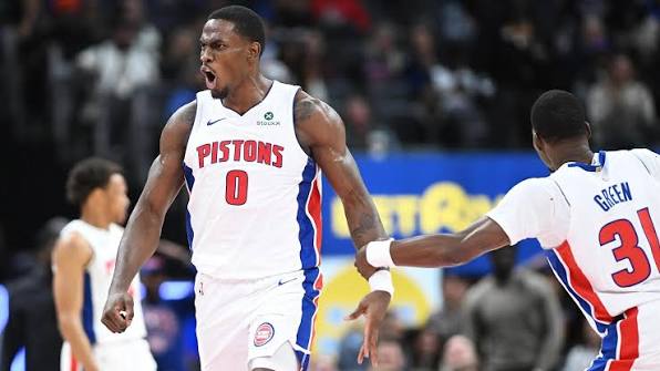 Jalen Duren will meet with the Kings and Lakers this week to discuss sign  and trade options The Pistons have the rights to Duren and can match the  four-year $177M qualifying offer.