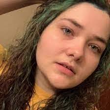 Cynthia Widmer's Instagram, Twitter & Facebook