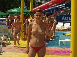 voyeur topless pool | MOTHERLESS.COM ™