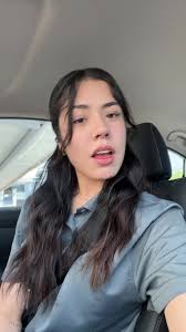 Andrea D Ruiz (@neadesss)