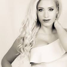 Fotos de Laura Gadea, de 'El chiringuito de jugones'