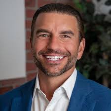 Marlene Weeks's Instagram, Twitter & Facebook