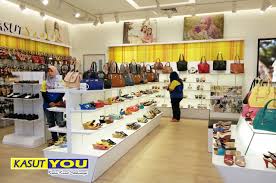 Homestay iriz ini terletak nearby mydin mall dataran tembesu dekat juga dengan kompleks sukan negeri terengganu@stadium gong badak. Completed Kasut You Mydin Gong Badak Kuala Terengganu