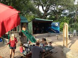 Top 10 Family Friendly Restaurants In Austin Do512 Family Kid Friendly Restaurants Austin Restaurant Austin