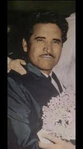 Hasta el día de hoy llevo conmigo la celebración de tu vida papá, el  pañuelo que secó mis lágrimas, las fotos que nos tomamos y los recuerdos  que dejaste grabados en mi corazón. Feliz cumpleaños #94 ...