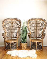 The King Queen Peacock Chairs Available For Rent In The Sacramento Valley Areas Perfect For Weddings Boho Chair Wicker Chair Outdoor Chaise Lounge Chair