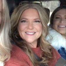 Cindy Vickers's Instagram, Twitter & Facebook