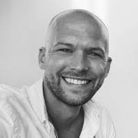 Chris Huck's Instagram, Twitter & Facebook