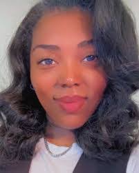 Ashley Dailey's Instagram, Twitter & Facebook