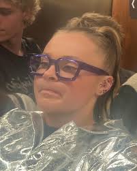 This is how I feel about my twin sister JOJO SIWA song coming out