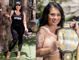 Cheyenne Swenson's explicit photos reveal her voluptuous curves