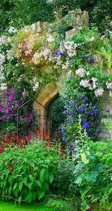 The Queen S Garden At Sudeley Castle In Gloucestershire Uncredited Beautiful Gardens Charming Garden Dream Garden