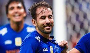 Éverton augusto de barros ribeiro. Brazil Star Everton Ribeiro Confirms Man Utd Failed In January Bid For His Services Football Sport Express Co Uk