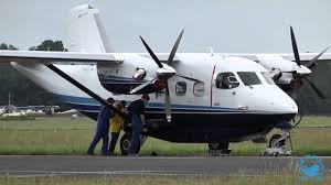Na tym samolocie dokonywane są loty testowe nowych opracowań i zmian wprowadzanych na typ. Pzl Usa Air Force 318th Special Operations Squadron Pzl M28 Avionics Ground Tests 2012 06 25 Youtube