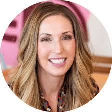 Allison Monette's Instagram, Twitter & Facebook