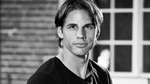 Markenbotschafter yann sommer fordert zu actionreichen mutproben auf. Bolero Man Yann Sommer Wird Food Kolumnist Medien