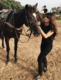 Experience Horseback Riding At One Of The Oldest Largest Private Civilians Riding Clubs In Mumbai Tripoto Are you looking for horse riding lessons in west london?