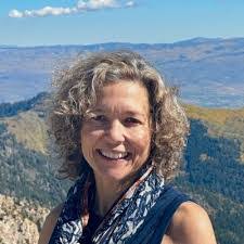 Sophia Maclean's Instagram, Twitter & Facebook