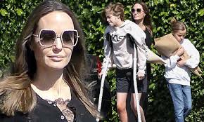 To connect with zahara, sign up for facebook today. Angelina Jolie S Daughter Shiloh On Crutches After Surgery News Daily Mail Online