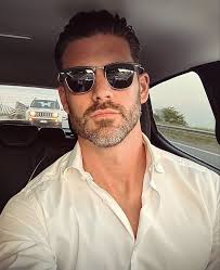 B Thomaz (bthomazautora)