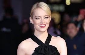 Emily jean stone (emma stone) was born on november 6, 1988, in scottsdale, arizona, to krista jean s. Emma Stoun Vse Novosti Lichnaya Zhizn I Biografiya Zvezdy