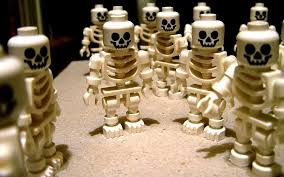 Lego Skeleton Minifigures More Skull Inspirations And Designs At Skullspiration Com Lego Mini Figures Legos