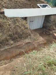 Top Tips For Living Off The Grid Underground Homes Building A Bunker Underground Bunker