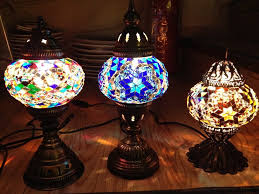 Farkli Modellerde Masa Ustu Lamba Lamba Masa