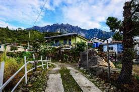 Tempah sekarang,tempat terhad tiada caj tersembunyi. Little Hut Guest House Reviews Kundasang Malaysia Tripadvisor