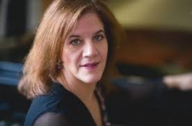 Valeria Zanini (Piano) - Short Biography