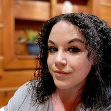 Victoria Coffman's Instagram, Twitter & Facebook