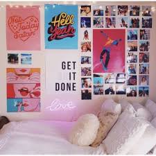 Jika anda bosan dengan cara mengaturnya, alihkan ke tempat lain di ruangan anda yang terlihat bagus. Poster Aesthetic Cocok Untuk Dekorasi Dinding Kamar Wallpaper Shopee Indonesia