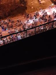 Was die critical mass ist, wie du mitfahren kannst und was es dabei zu erleben. Critical Mass Hamburg Wikiwand